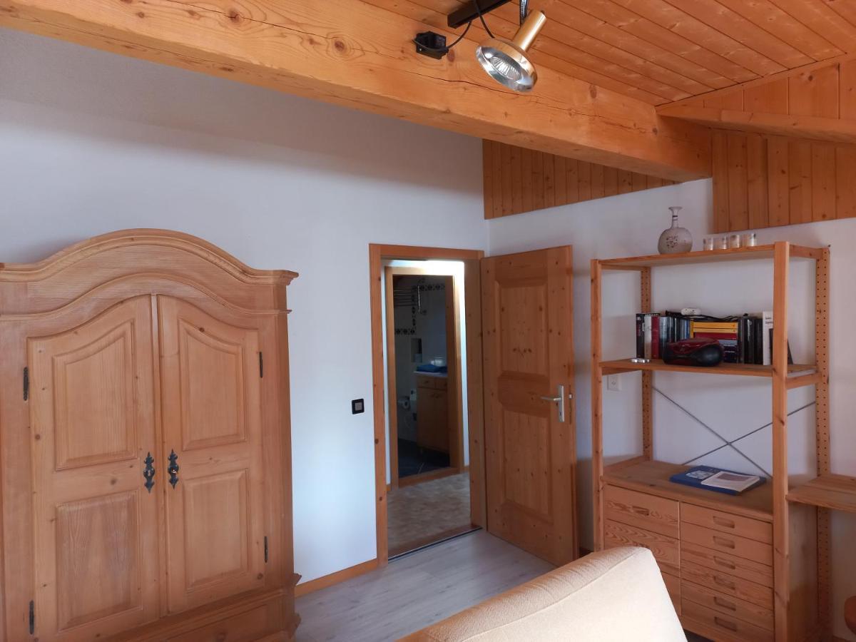 Confortevole Mansarda Di Montagna Poschiavo Buitenkant foto
