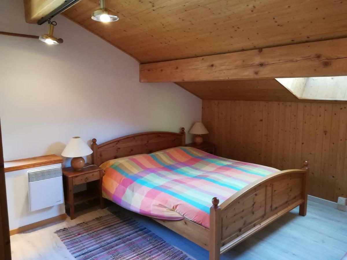 Confortevole Mansarda Di Montagna Poschiavo Buitenkant foto